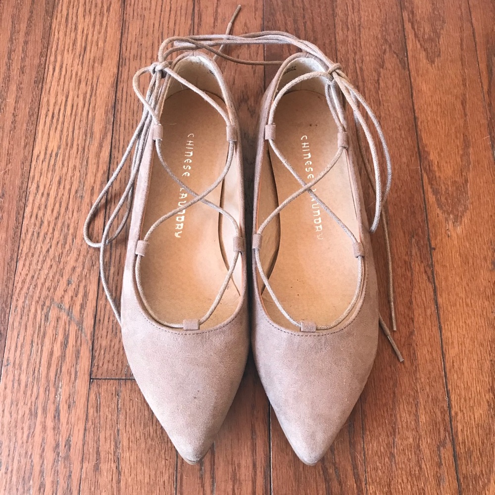 Lace-up Flats